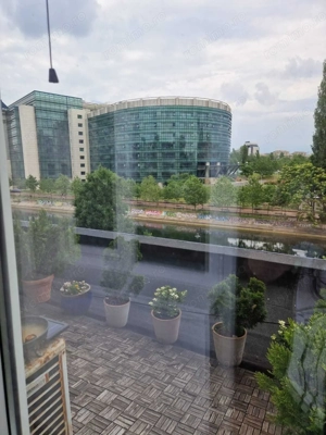 Unirii | 3 Camere | 88 mp | Vedere către Dâmbovița | locuit sau birou