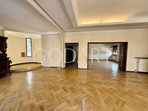 Apartament 5 camere | Central | 215.5 mp
