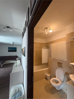 Apartament Adora Park 3 camere - imagine 3