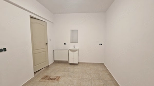 Închiriez spațiu pentru cabinete,birouri,After School ultracentral Brașov (zona Teatrul Dramatic) - imagine 5