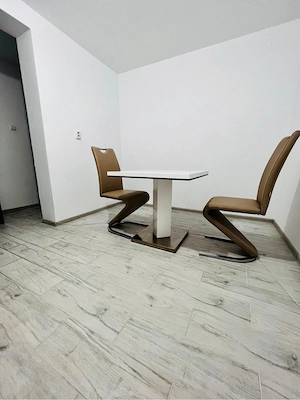 Apartament ultra central - imagine 8