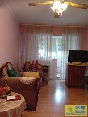 Tomis 1, bd. Tomis, de vanzare 2 camere, decomandat, gaze