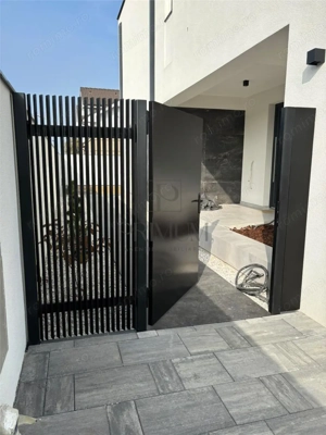 Duplex modern - asfalt - living mare - bucatarie inchisa