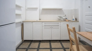 Apartament neoclasic în inima Bucureștiului – o poveste de arhitectură și elegan - imagine 8