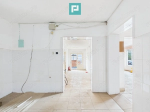 Casă solidă din cărămidă - zona centrală Șiria - imagine 8