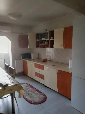 Apartament cu 2 camere de inchiriat 
