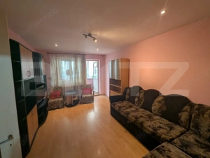 Apartament cu 2  camere, decomandat, zona cetate.