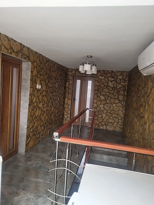 Casa de vanzare recent renovata - imagine 4