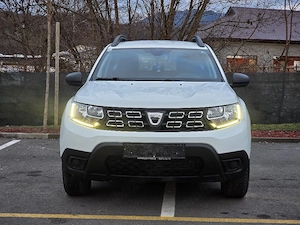 Dacia Duster 1.6 SCe 4X4 stare excelenta model 2019! - imagine 2