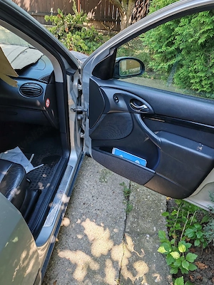 Vînd Ford Focus1.8 diesel 75cai. - imagine 6