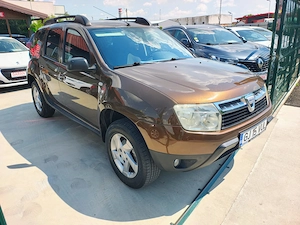 Dacia Duster 1.5 dCi 4x2 Prestige - imagine 3