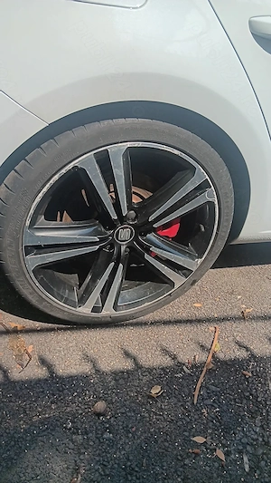 Seat Cupra 280cp din 2015 - imagine 3