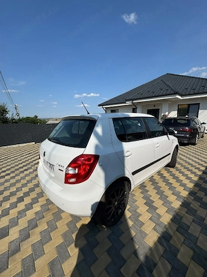 Skoda Fabia 2013 - imagine 2
