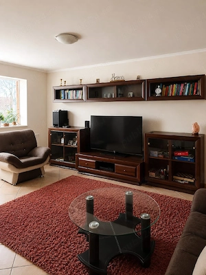 vand apartament