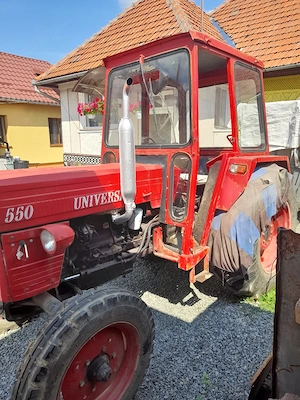 Vând tractor universal U550  - imagine 5