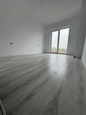 Duplex 5 camere cu zid dublu  | 119 MP utili | Remetea-Mare  - imagine 4