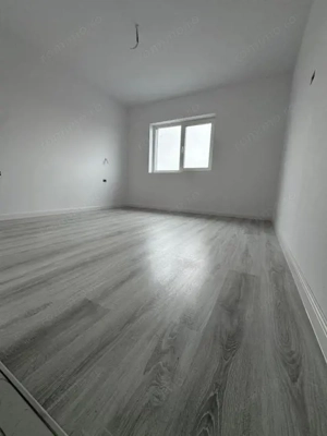 Duplex 5 camere cu zid dublu  | 119 MP utili | Remetea-Mare  - imagine 3
