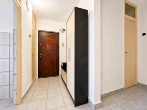 Apartament 3 camere decomandat, zona Alfa, etaj 1, două băi - imagine 7