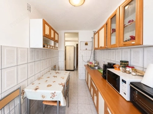 Apartament 3 camere decomandat, zona Alfa, etaj 1, două băi - imagine 6