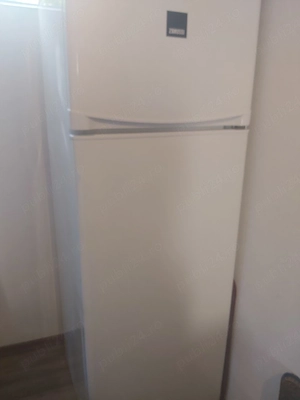 frigider de vanzare aproape nou