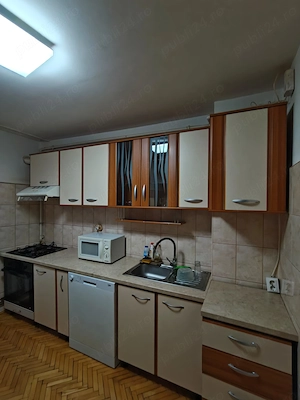 inchiriez apartament 3 camere, et. 2, centrala termica, complex studentesc, TM - imagine 6