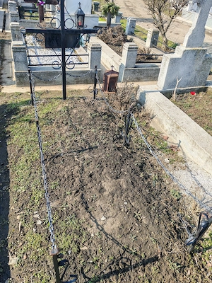 Vând loc de veci cimitirul Mihai Bravu  - imagine 2