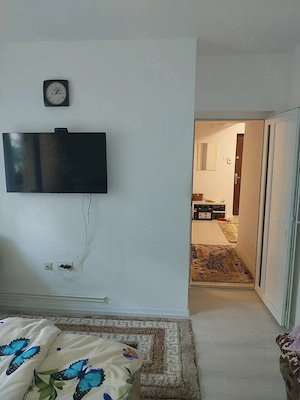 Vand apartament 2 camere Racadau , poze si filmare voi trmite pe whatsapp celor interesati  - imagine 7