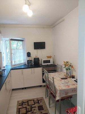 Vand apartament 2 camere Racadau , poze si filmare voi trmite pe whatsapp celor interesati  - imagine 10