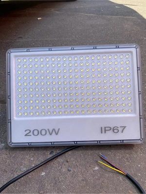 1 panou led 200W IP 67 6500K-7000K