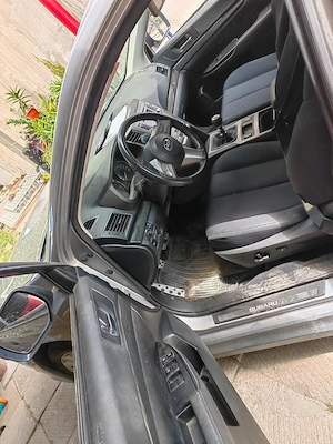 Dezmembrez subaru legacy  - imagine 3