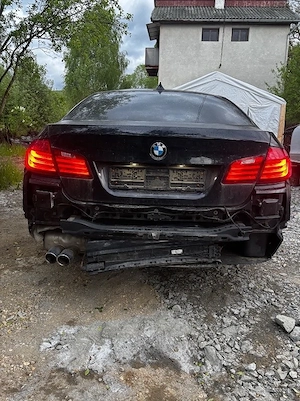 Dezmembrez Bmw seria 5 F10 facelift 530d volan stanga n57 258 cai 4 butoane soft close camere 360 - imagine 3