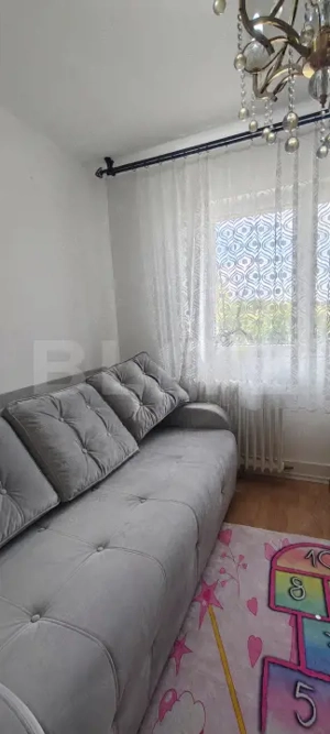 Apartament 3 camere - etaj intermediar - zona Decebal - imagine 9