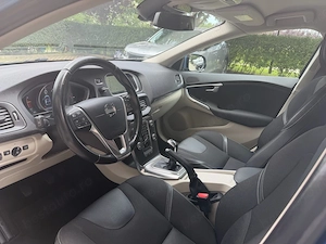 Volvo V40 An 2015 Motor 2.0 Diesel 190 C.P Recent import Acte la zi - imagine 7