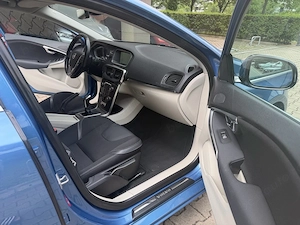 Volvo V40 An 2015 Motor 2.0 Diesel 190 C.P Recent import Acte la zi - imagine 6