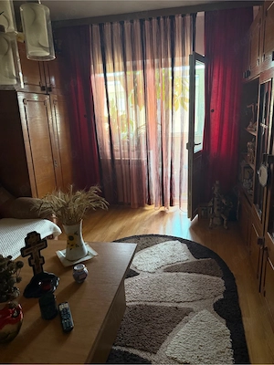Vând Schimb apartament cu garsoniera - imagine 5
