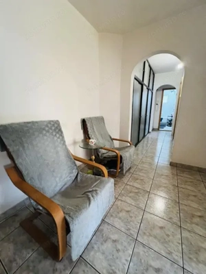 Apartament 3 camere, etaj 3, boxa - zona Torontalului - imagine 4