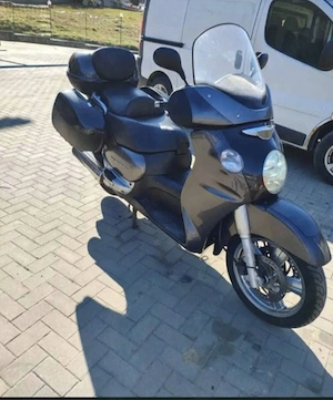 Vand sau schimb Aprilia Scarabeo  - imagine 3