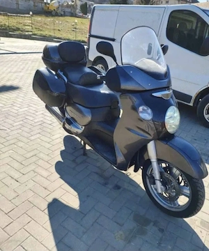 Vand sau schimb Aprilia Scarabeo  - imagine 2