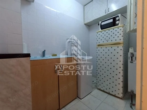 Apartament o camera nedecomandat zona Take Ionescu - imagine 4