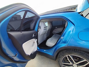 Mercedes benz gla 220 4matic  - imagine 4
