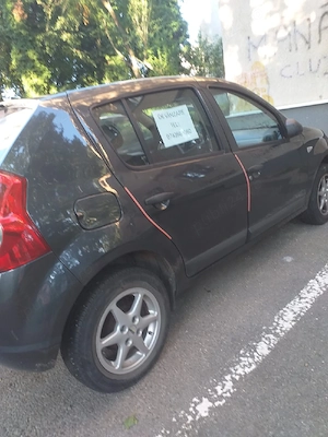 Vand Dacia sandero - imagine 3