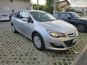 Opel Astra J Sports Tourer | Carplay Android |  2 SETURI Jante + Anvelope - imagine 2