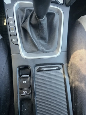 Kia ceed 1,5 benzina 170hp - imagine 3