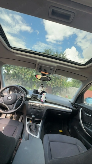 bmw seria 1 2.0D - imagine 4