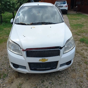 Chevrolet Aveo avariat - imagine 2