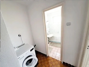 Apartament 3 camere de vanzare zona Casa de Cultura - imagine 7