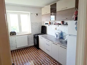 Apartament 3 camere de vanzare zona Casa de Cultura - imagine 6