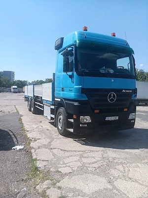 vând camion MercedesActros 