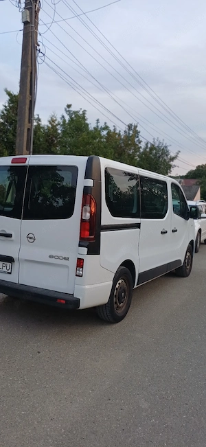 opel vivaro 8+1 2016 - imagine 4