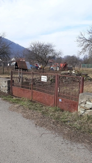 Teren intravilan Brănișca, 1000 mp - imagine 2